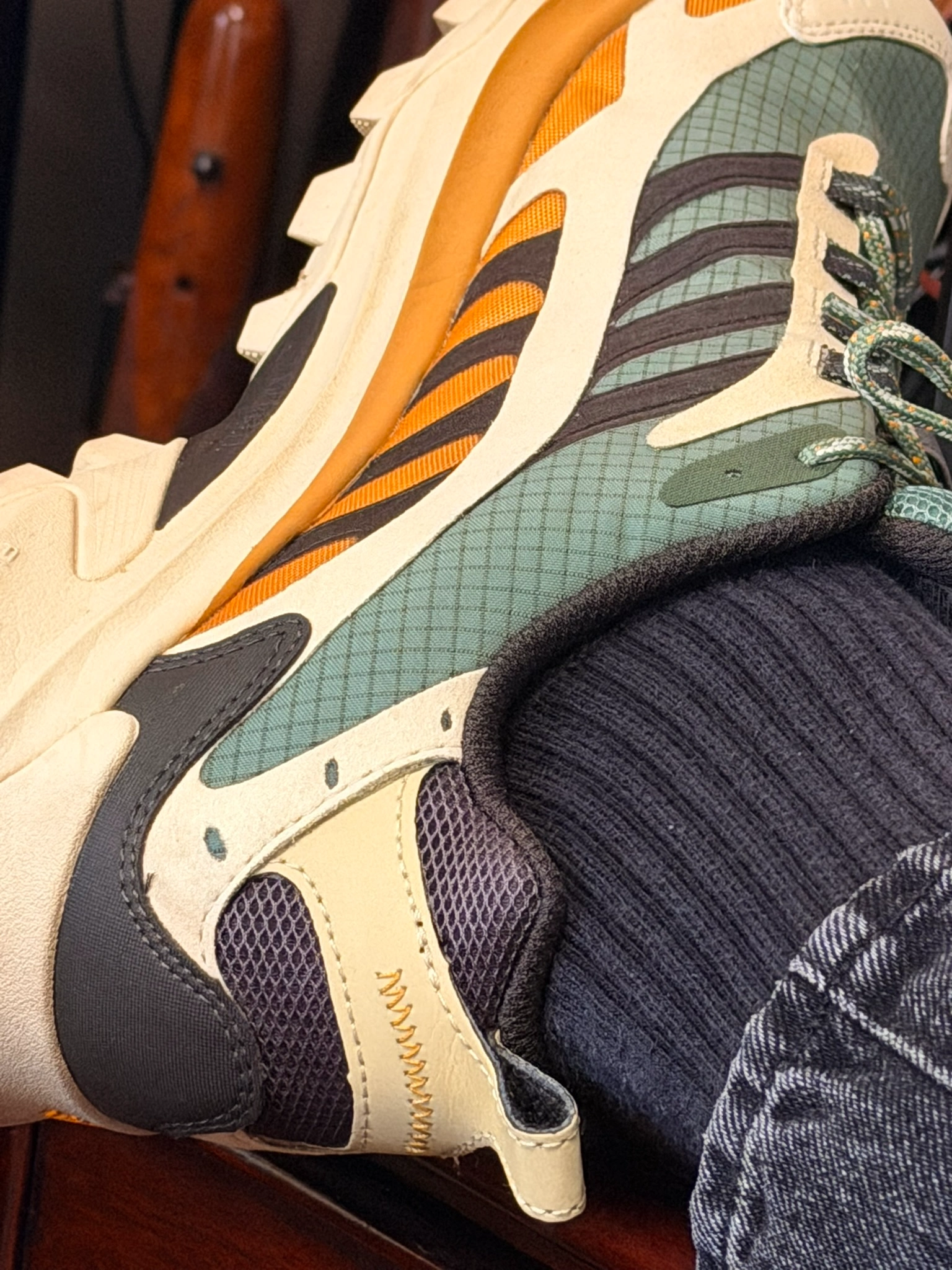 Comfortable walking shoe recommended for older adults