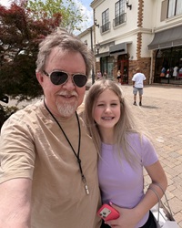 Papa and Kynzley at Bridge Street